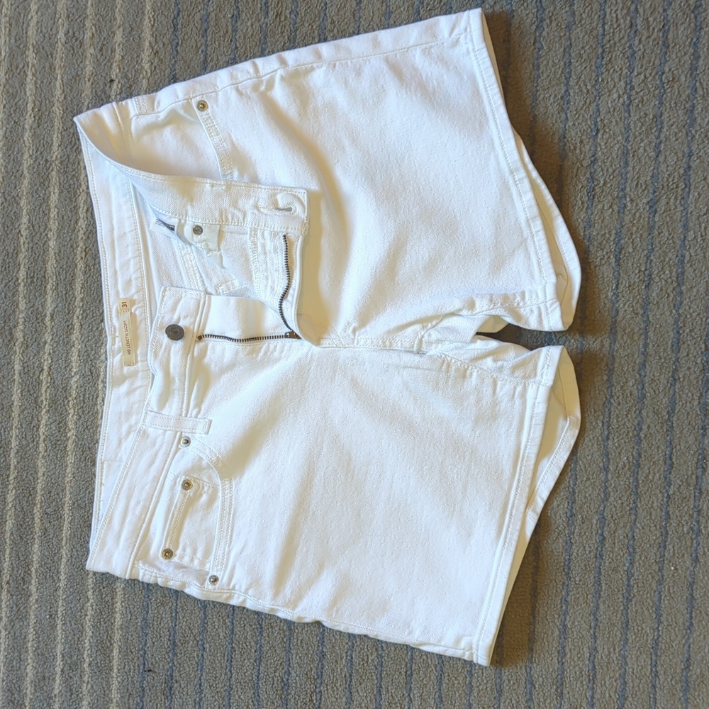 Levi's mid-length denim jean short 31 white stretch
